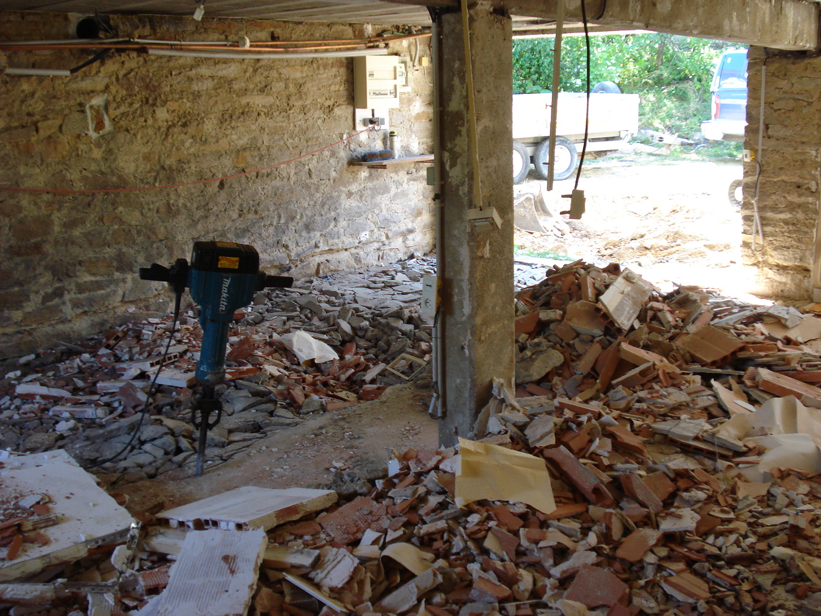 Démolisseur à Saint-Marcellin-lès-Vaison